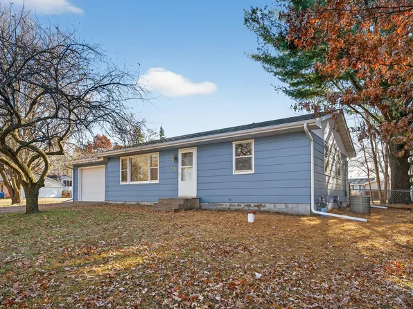 2292 336th Ave NE, Cambridge, MN 55008