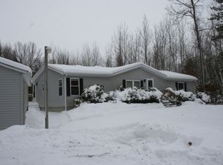 7175 Wiczek Rd, Plover, WI 54467
