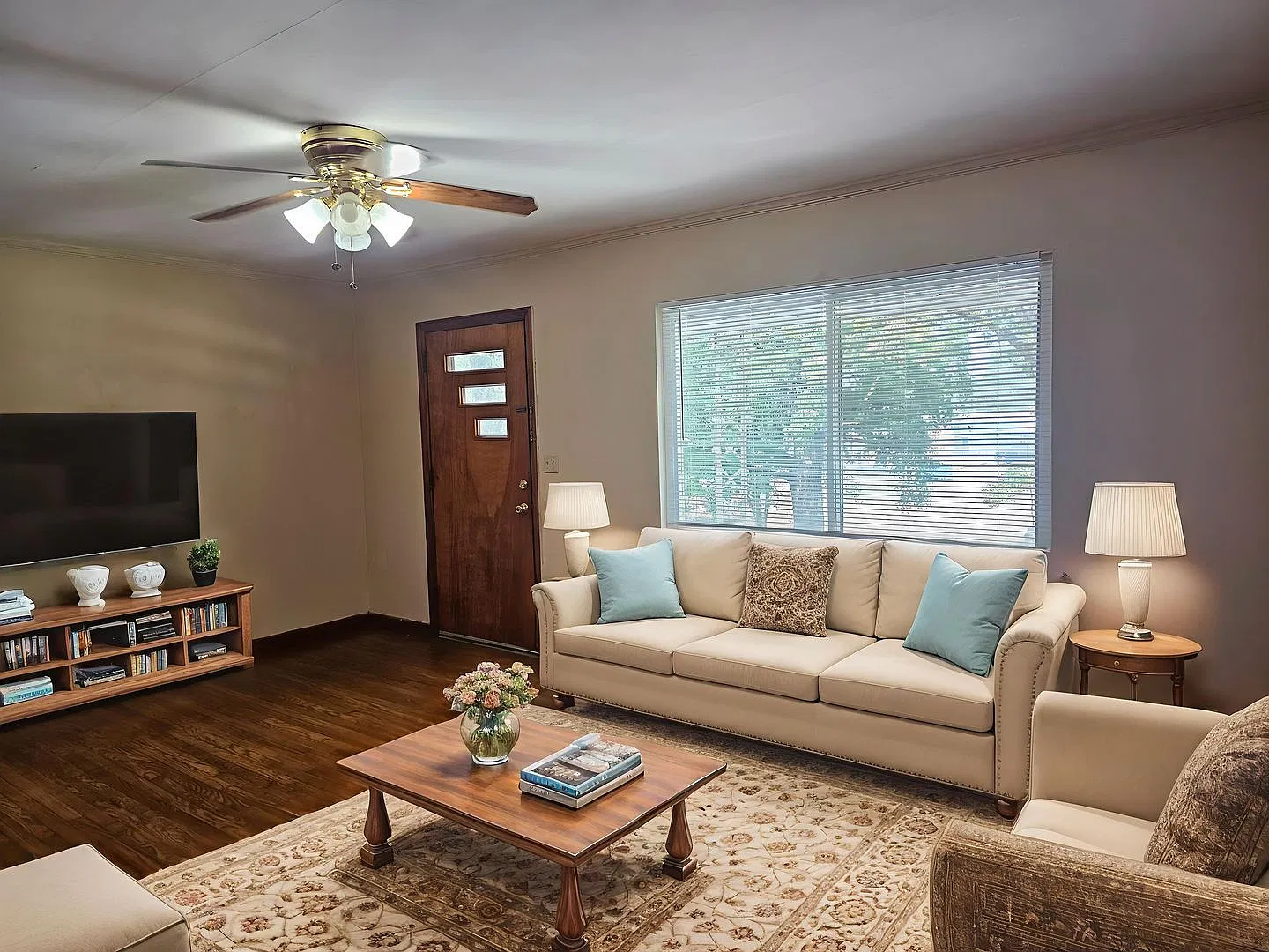 Coming December Don't Miss This Charming 2 Bedroom With Garage, Large Yard And Storage — Photo 2