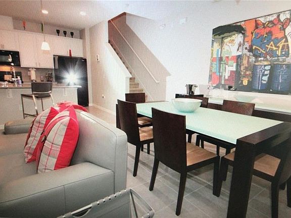 2nd image of 5117 Killarney Way