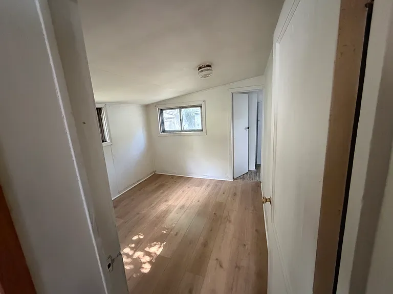 10 Wilton Cir — Photo 6