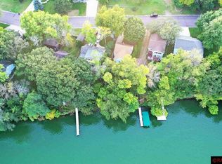 667 Shoreacres Dr, Fairmont, MN 56031