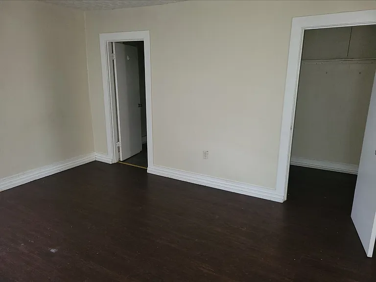 936 S 1st St #5 — Photo 6