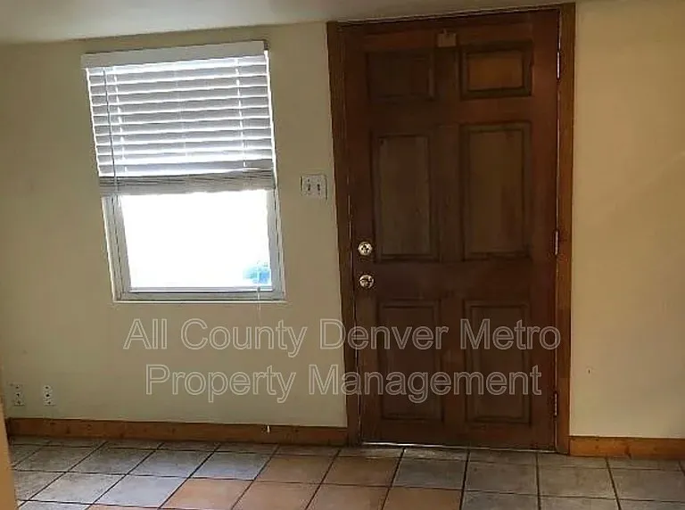 831 N Elati St — Photo 15
