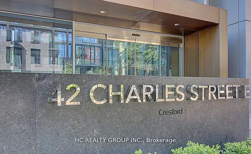 42 Charles St E Photo 1