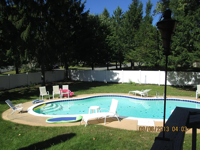 35 Ableman Ave — Photo 4