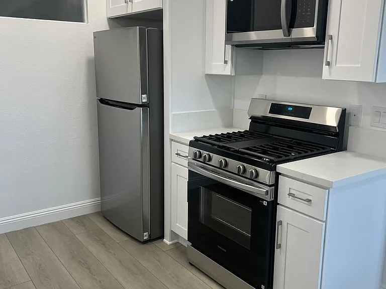 Westpark Apartments — Photo 4