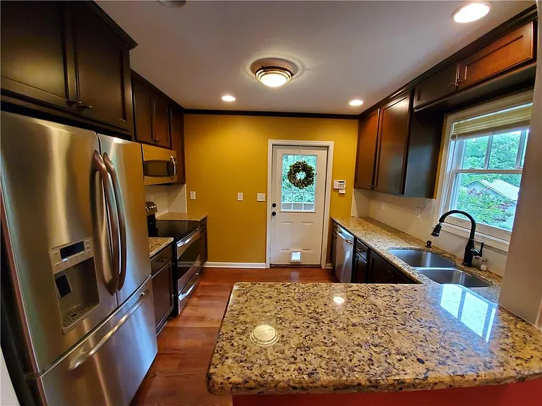2178 Ridgedale Rd NE — Photo 8