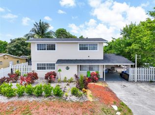 240 NE 25th Ct, Pompano Beach, FL 33064