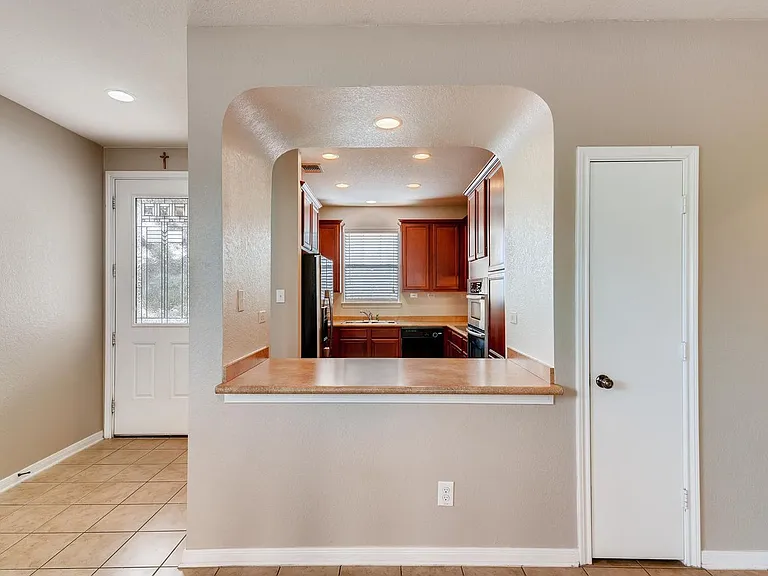 6607 Shadden Oaks — Photo 9