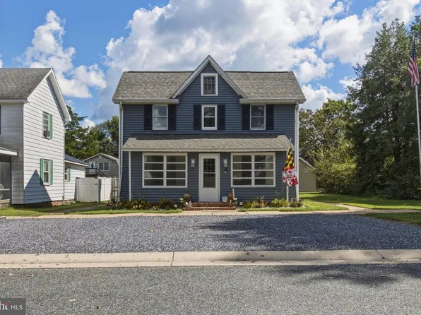 4 N Maryland Ave, Ridgely, MD 21660