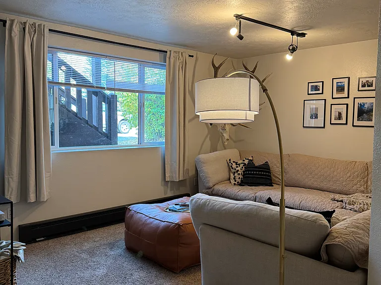 1110 Meadowlark Ln #2 — Photo 6