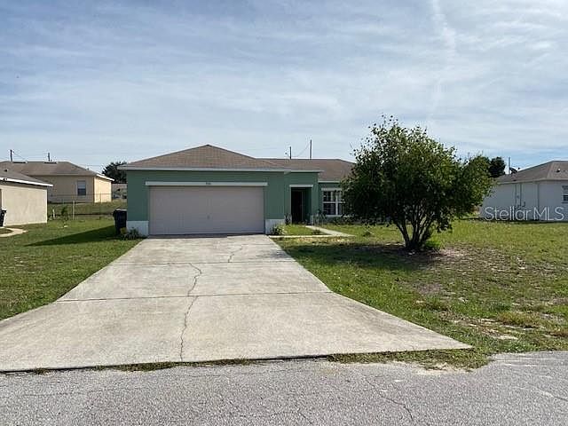 1st image of 990 Cumberland Dr