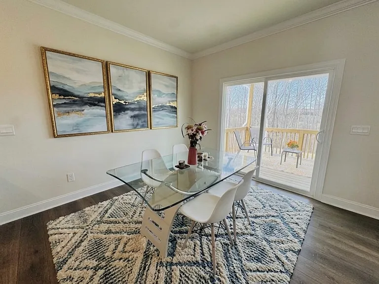 4667 Thatcher Woods Dr — Photo 7