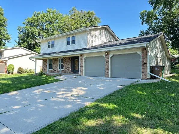 3917 Dakota Dr, West Des Moines, IA 50265