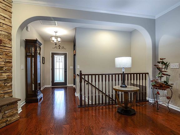 2nd image of 1425 Cordero Ct