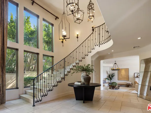 1921 Bel Air Rd, Los Angeles, CA 90077