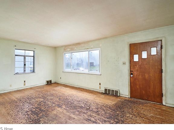 2nd image of 2029 Lindbergh Ave