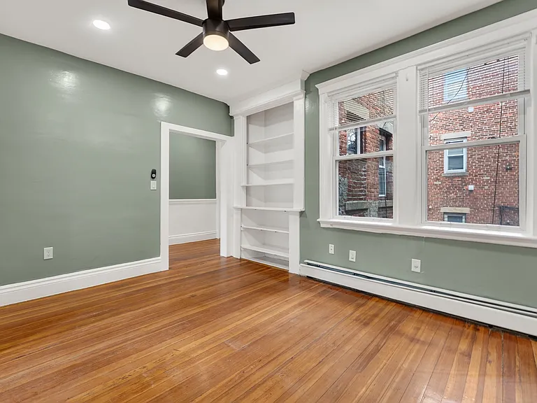 129 Harrishof St #3 — Photo 3
