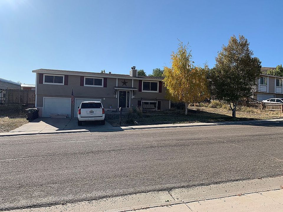 1st image of 2210 Wyoming Dr