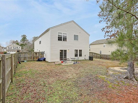 4th image of 7350 Jeanne Dr