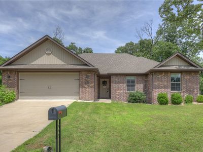 2 Loftus Dr, Bella Vista, AR, 72714