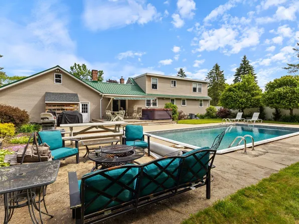 18 Tibbetts Lane, Lyman, ME 04002