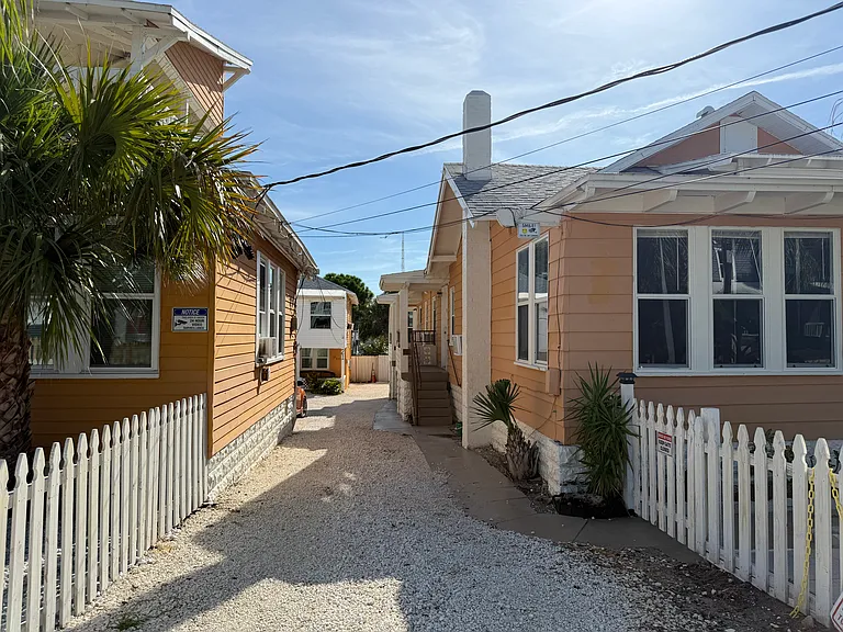 23 S Hollywood Ave #7 — Photo 14