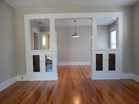 Craftsman Built Ins