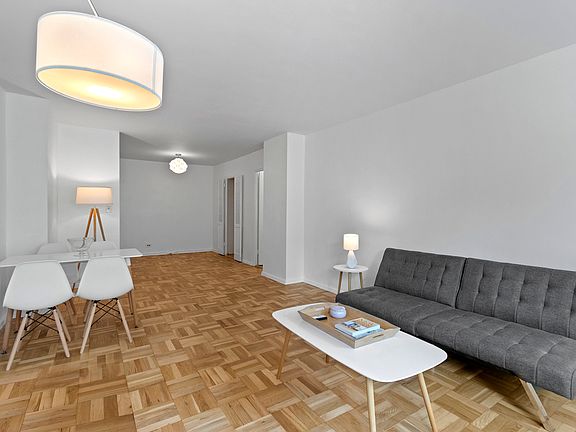2nd image of 251 E 51st St APT 6C