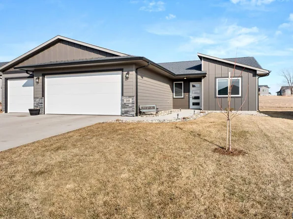 240 N Ceylon Ave, Tea, SD 57064
