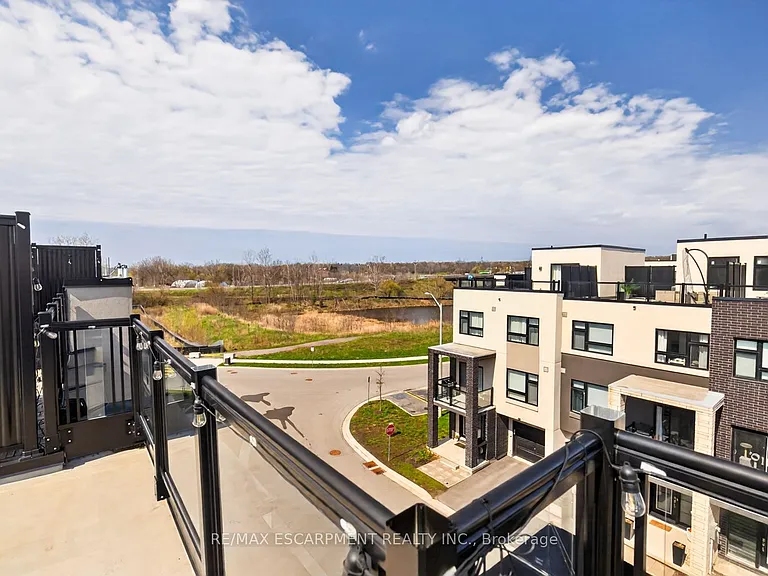 1121 Cooke Blvd #32 — Photo 43