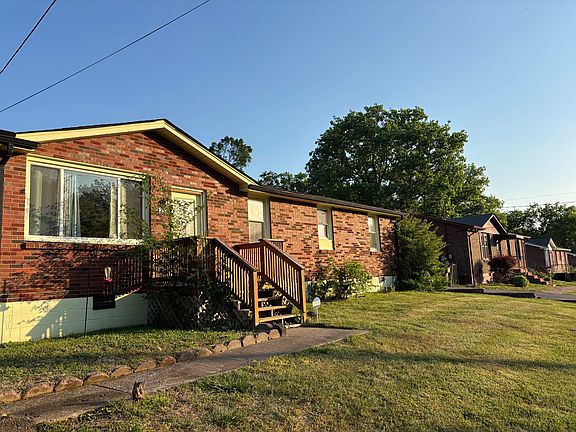 2nd image of 627 Rowan Dr