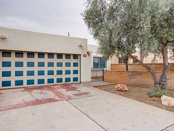 3rd image of 1605 W Speedway Blvd