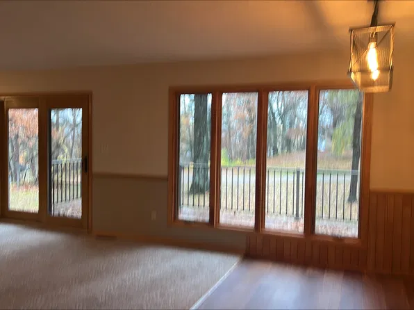 1126 Ebert Dr, Nisswa, MN 56468