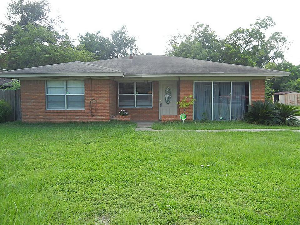 1st image of 1515 Avenue A
