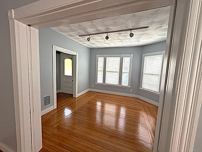 172 Ellsworth Ave #1 — Photo 11