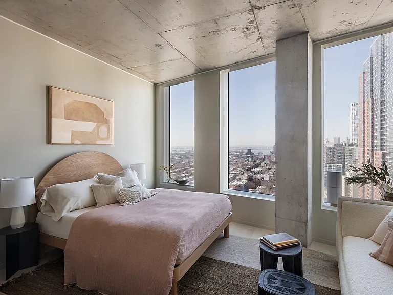 505 State St #18H — Photo 7