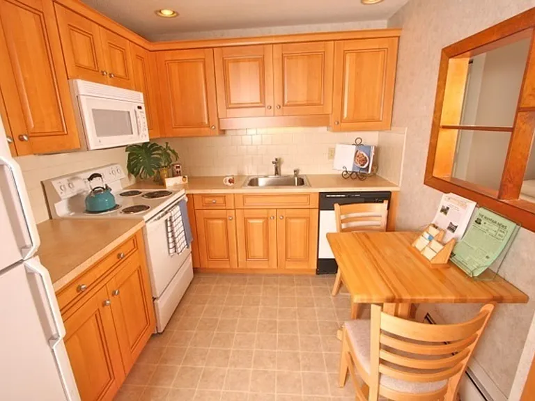 173 Chestnut St — Photo 2