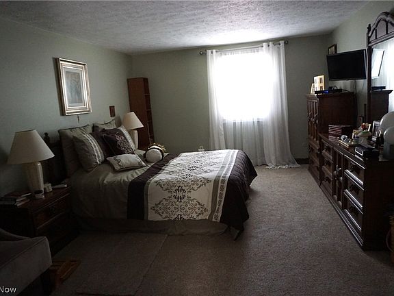 5th image of 628 Welshire Dr
