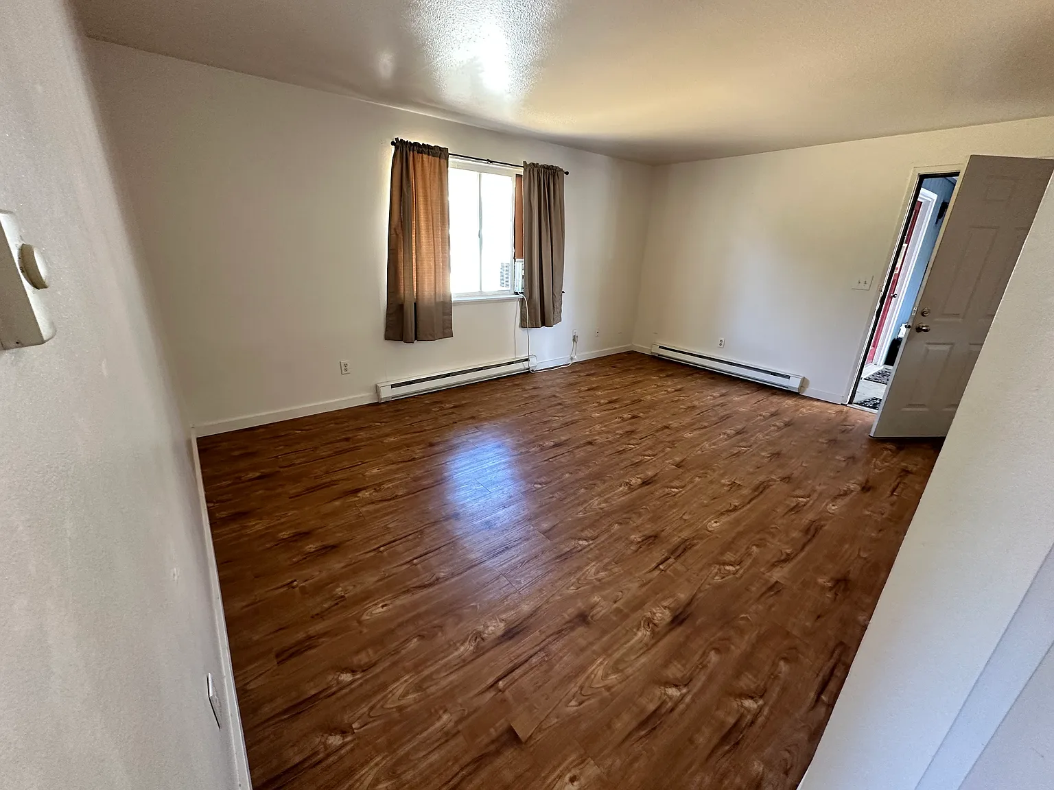 1 bed, 520 sqft, $995 — Photo 4