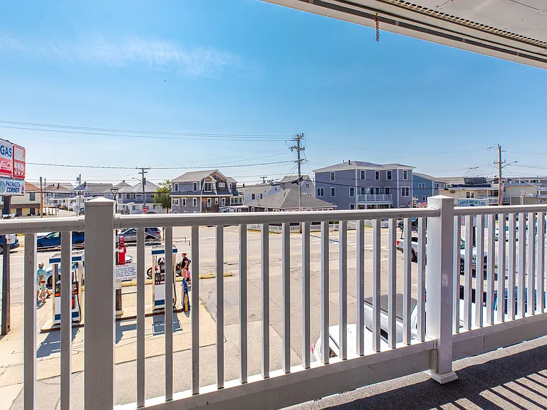 29 Ocean Blvd #5 — Photo 11