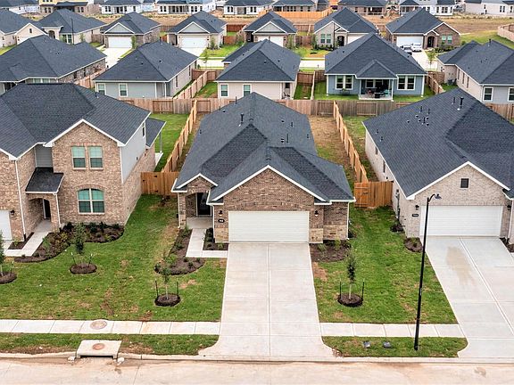 2nd image of 7918 Chukka Dr
