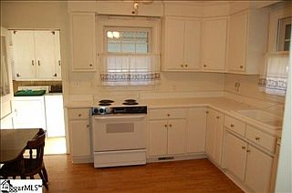 3rd image of 104 Beth Dr