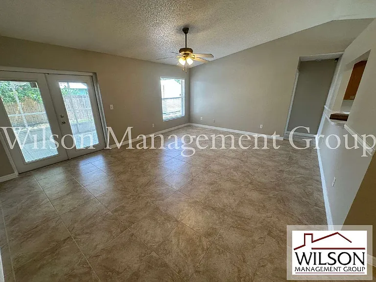 660 Marlene Dr — Photo 16