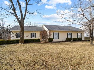 4675 Eastview Ln, Columbia, MO 65202