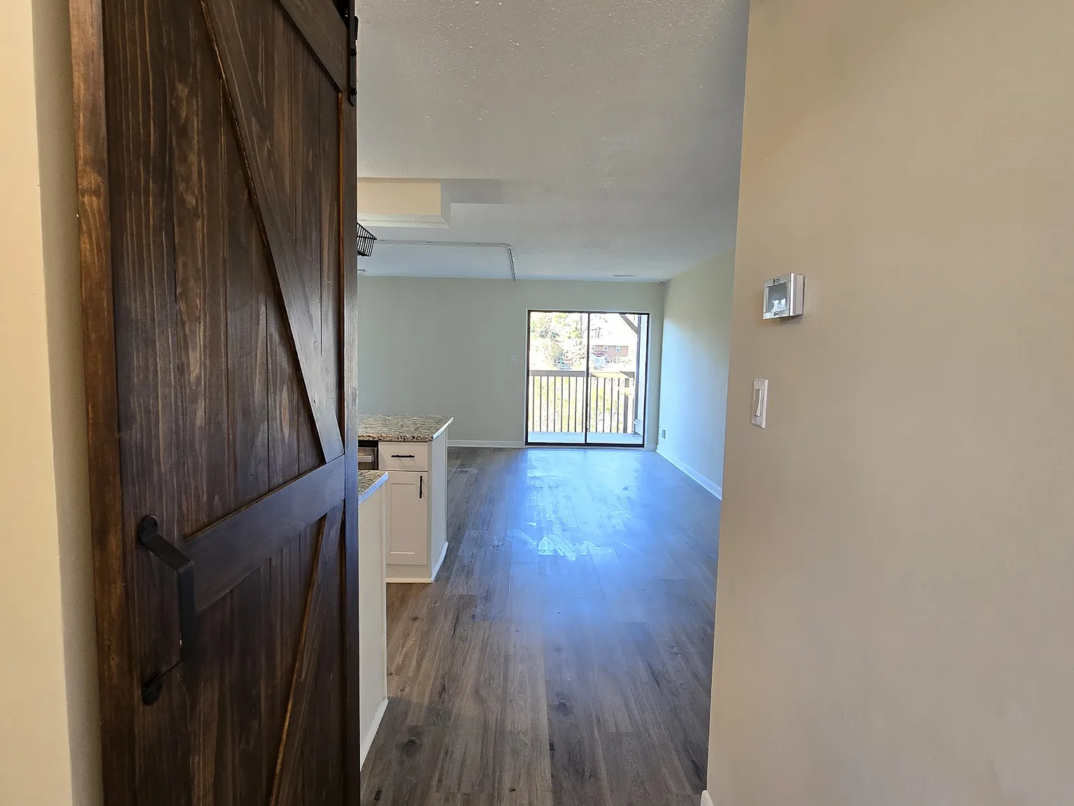 3071 Huntleigh Drive - 1 — Photo 4