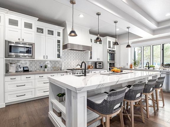 2nd image of 9456 S Redwood Rd W