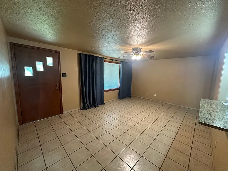 16881 Beau Kay Dr — Photo 35