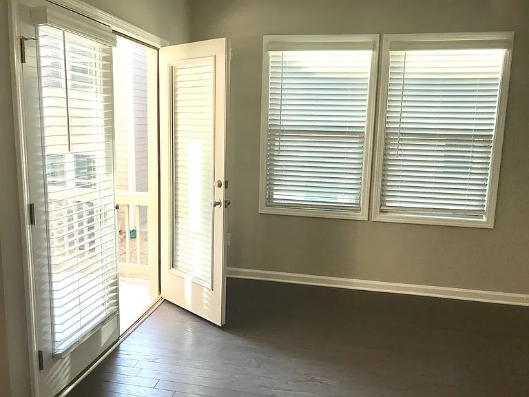 679 Lansing Grove Way — Photo 5
